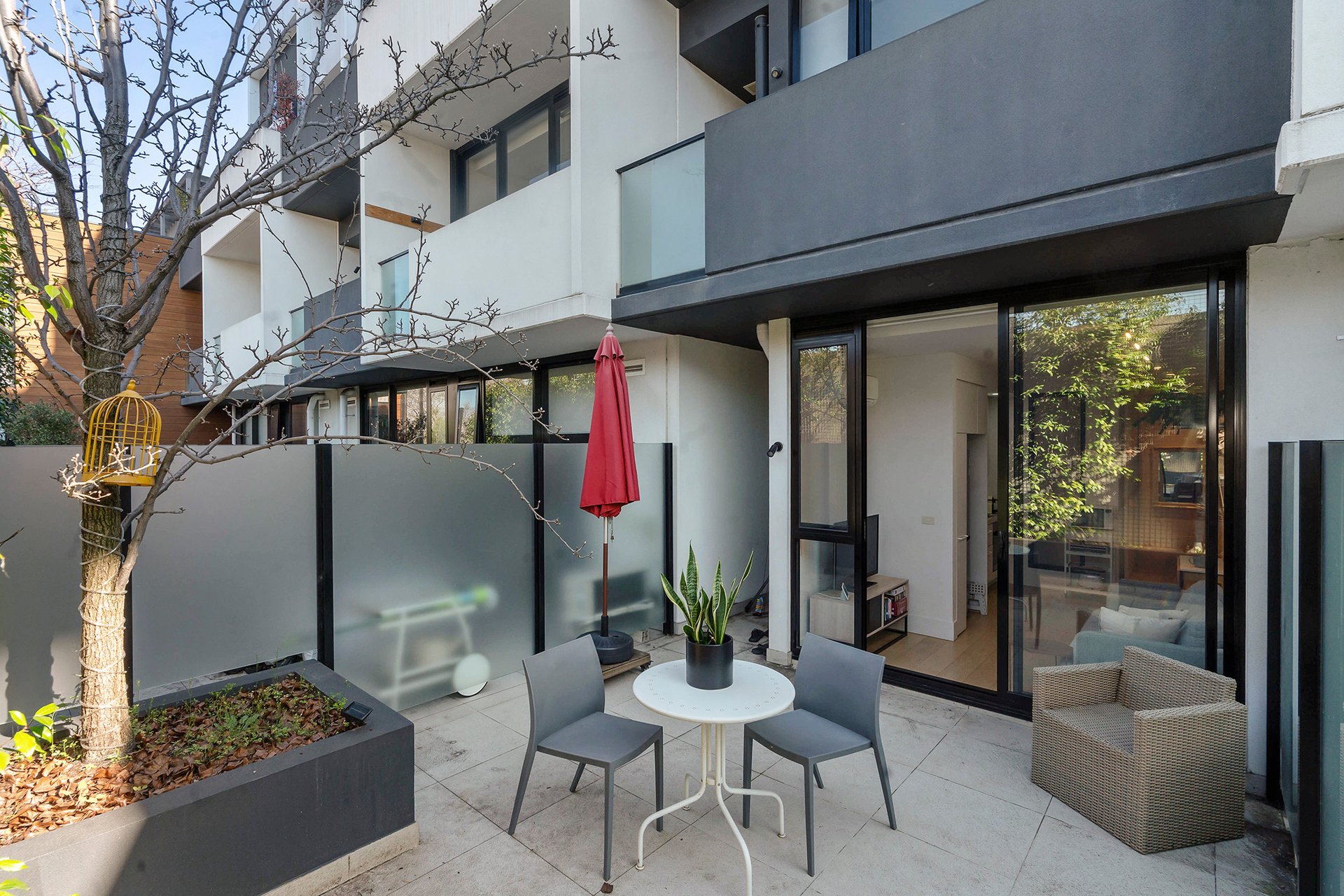 Property Gallery Thumbnail 8