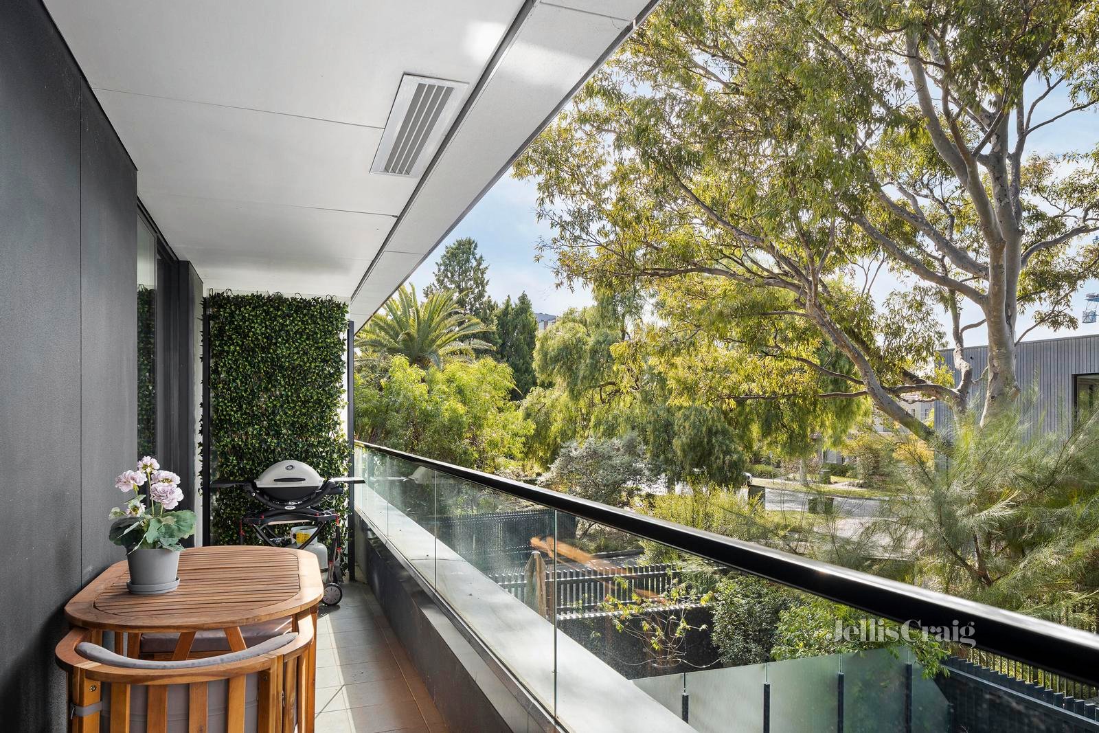 111/21 Rex Avenue, Alphington image 2