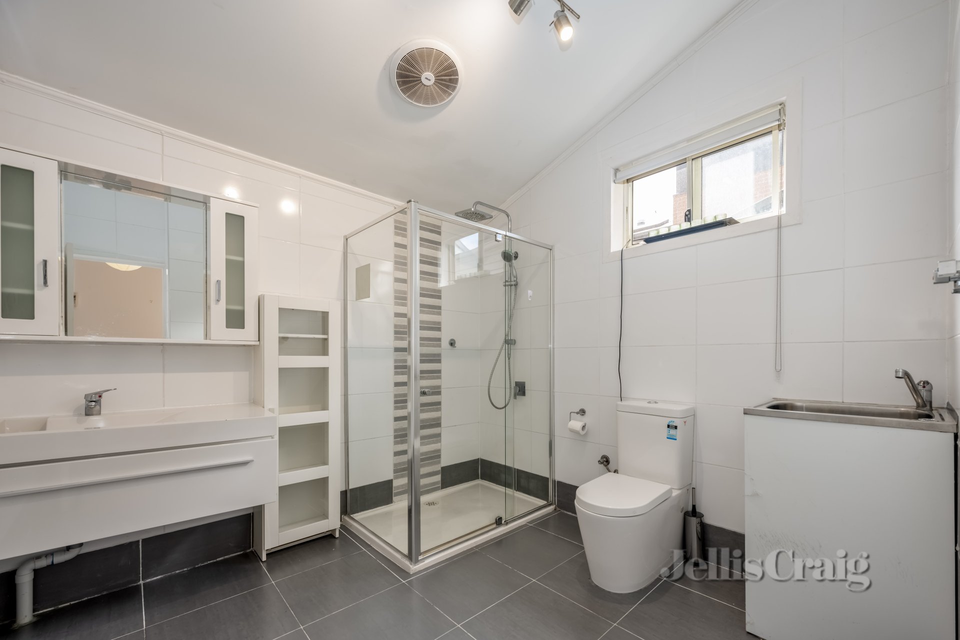 1/1123 Toorak Road, Camberwell image 5