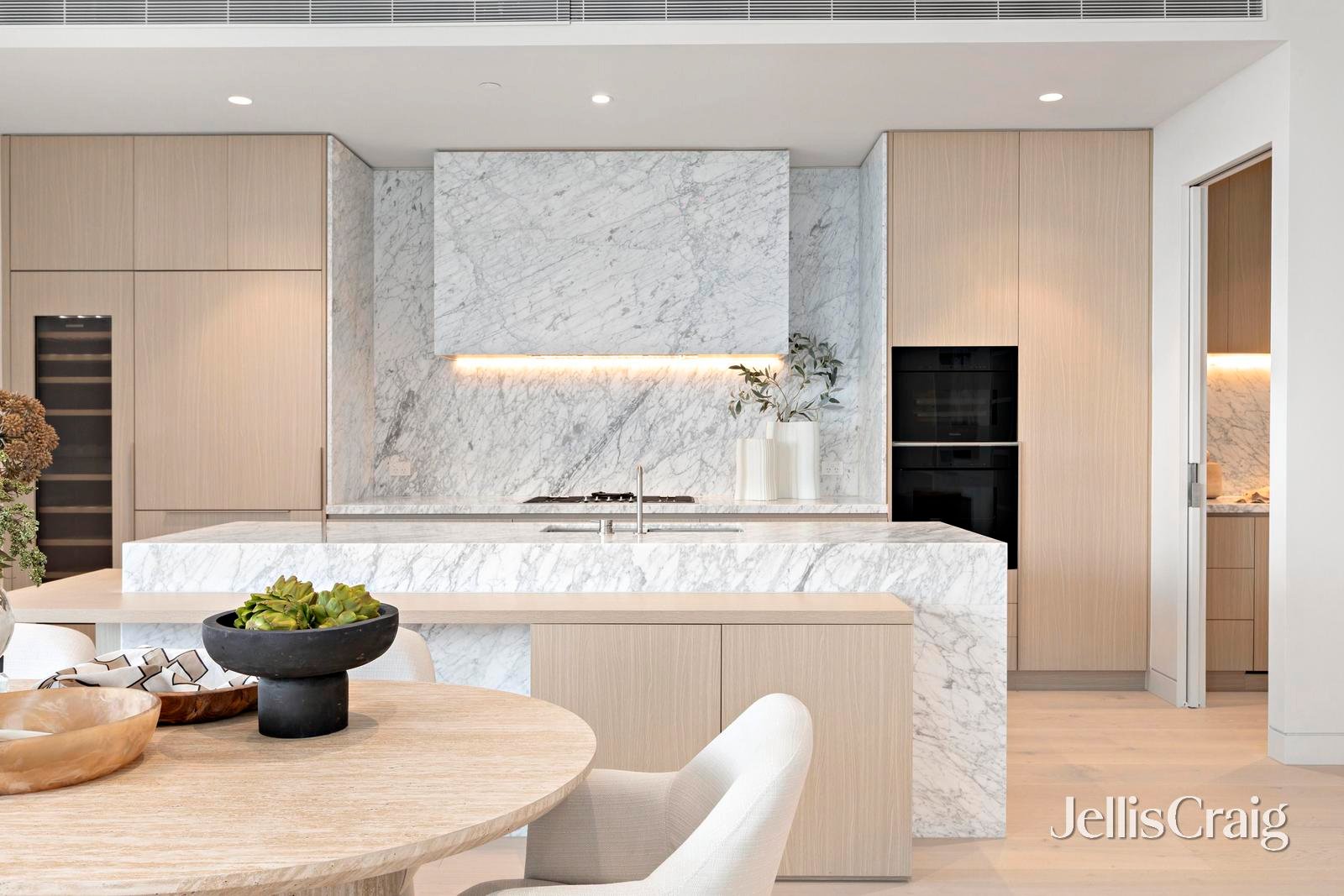 1112/538 Epsom Road, Flemington image 3