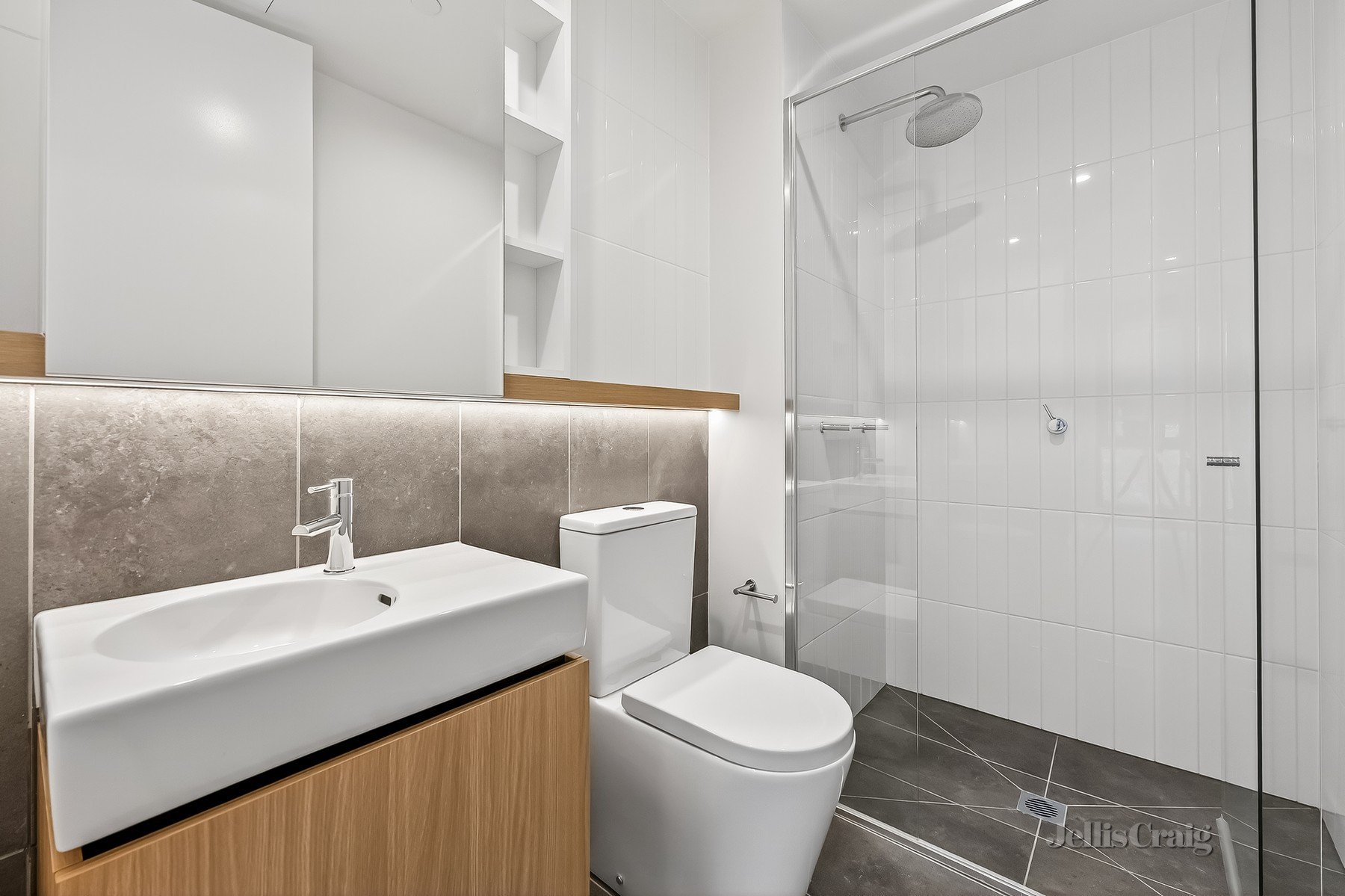 111/26 Oakover Road, Preston image 7