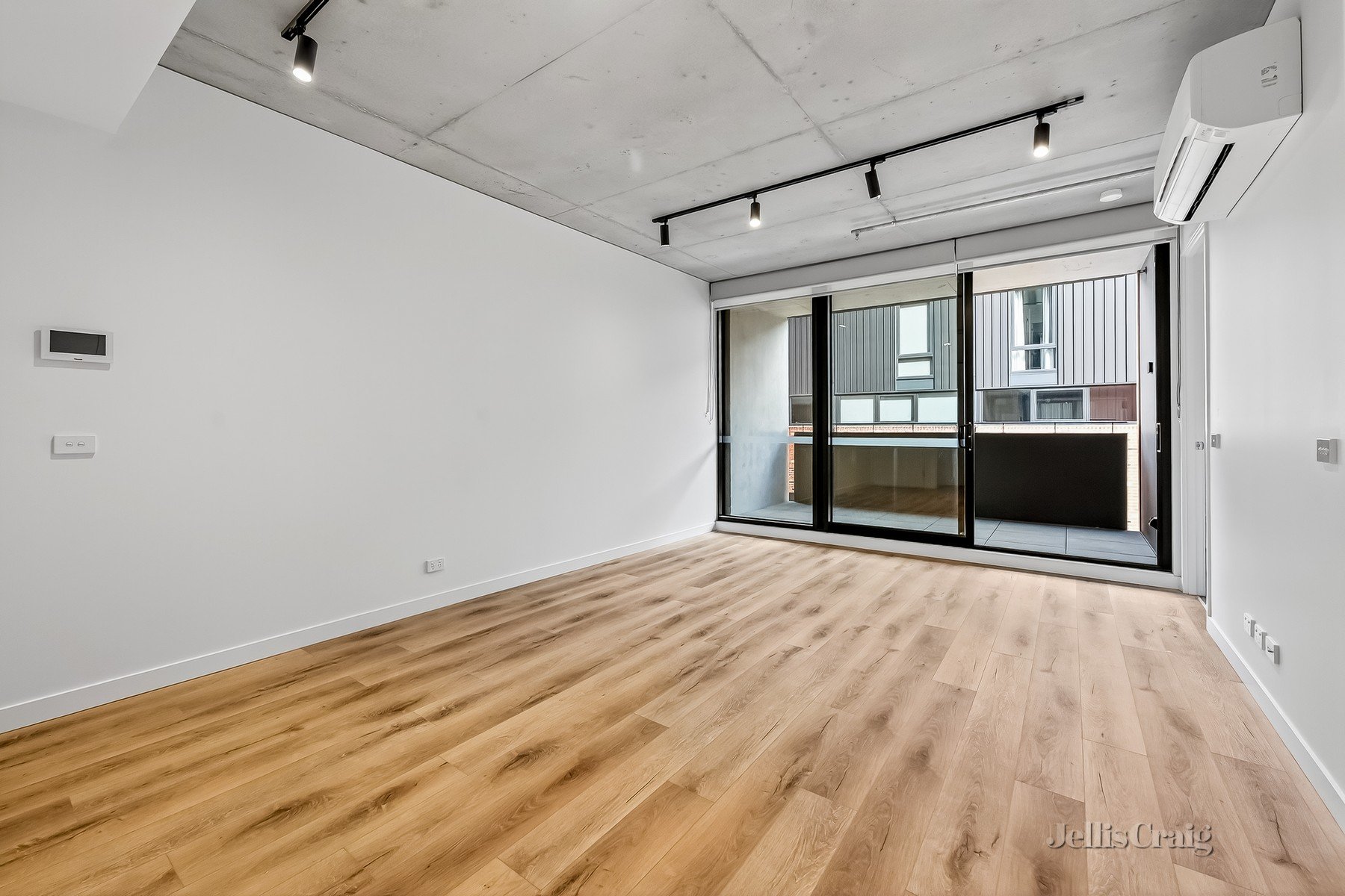 111/26 Oakover Road, Preston image 4