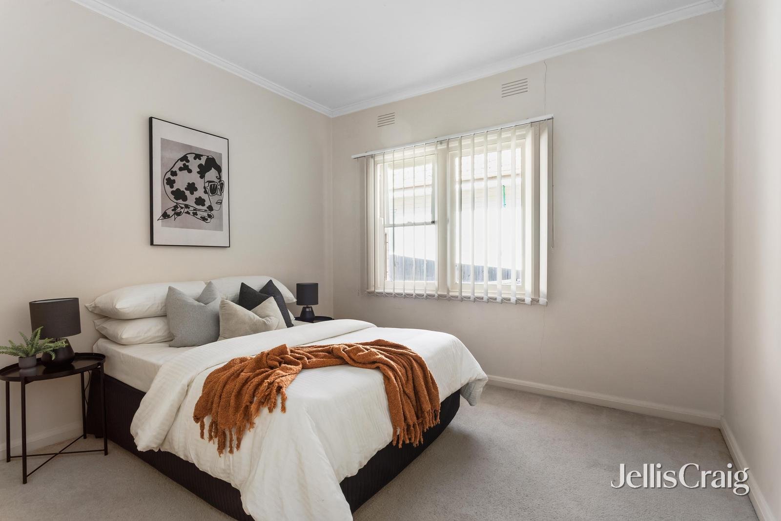 1/112A Severn Street, Box Hill North image 4