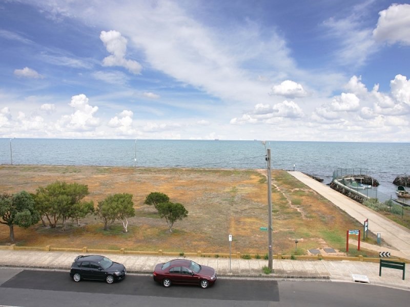 1/113 Esplanade,, Williamstown image 1