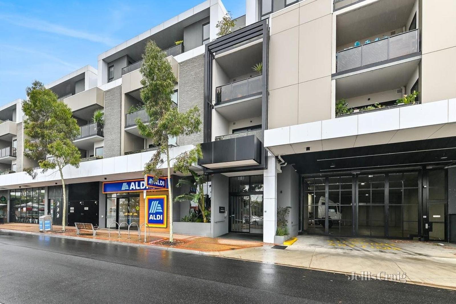 111/3 Mitchell Street, Doncaster East image 10