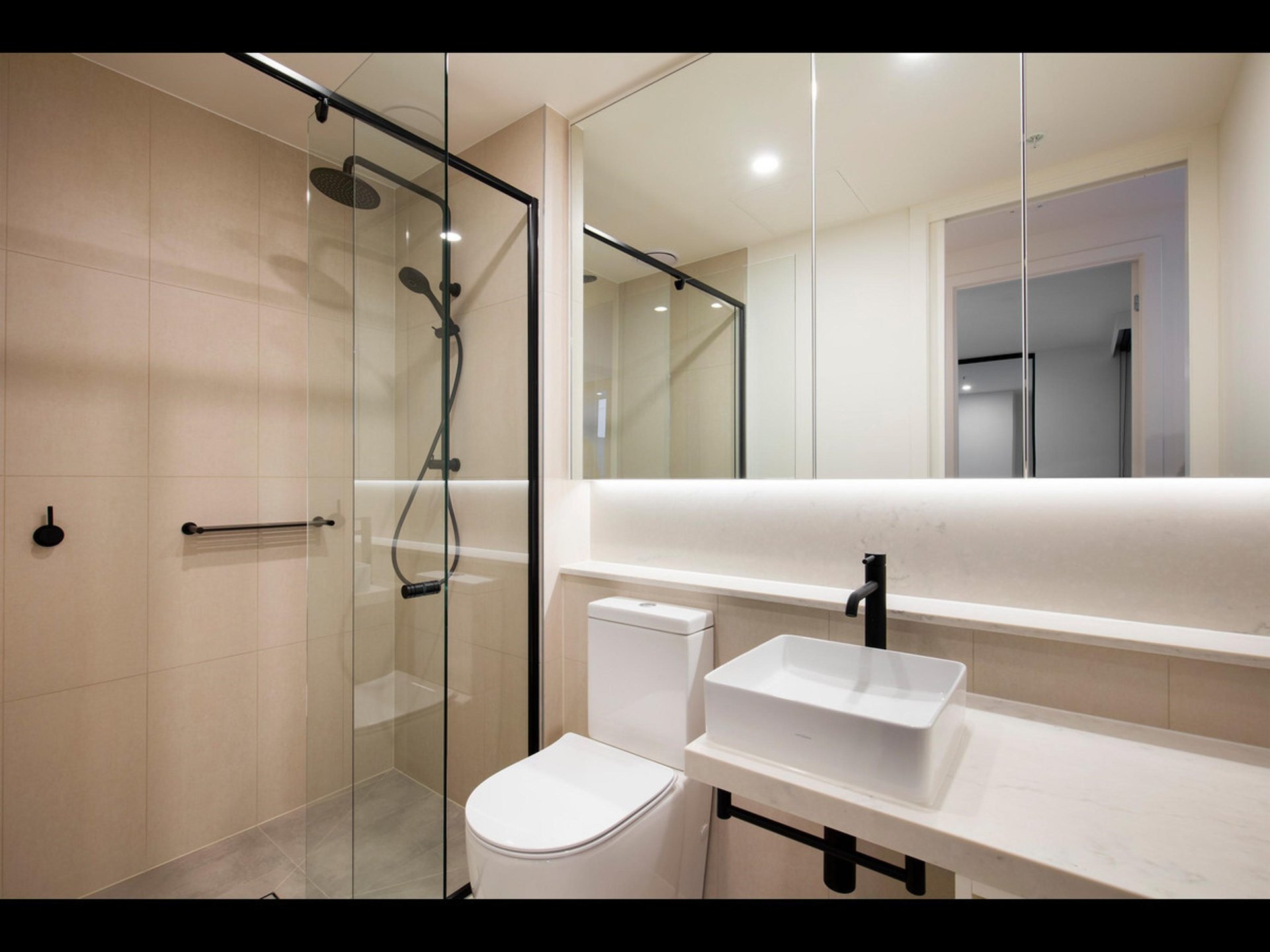 111/31 Queens Avenue, Hawthorn image 5