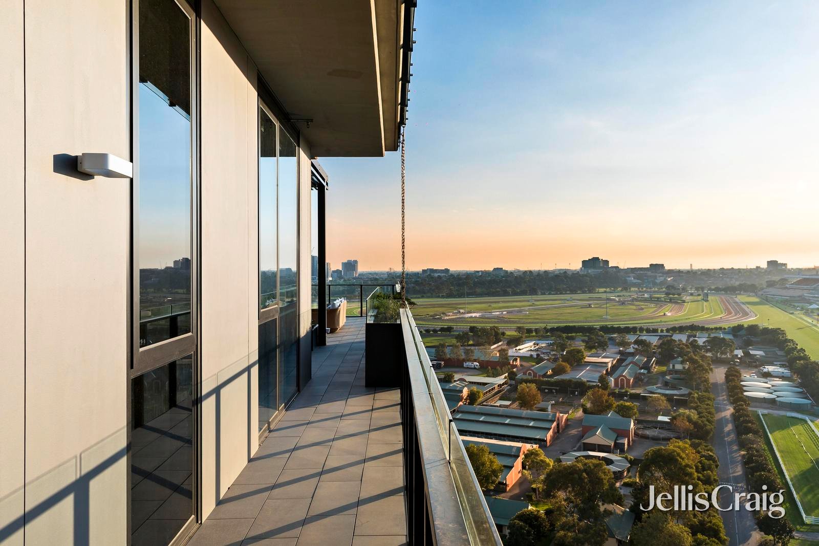 1113/538 Epsom Road, Flemington image 11