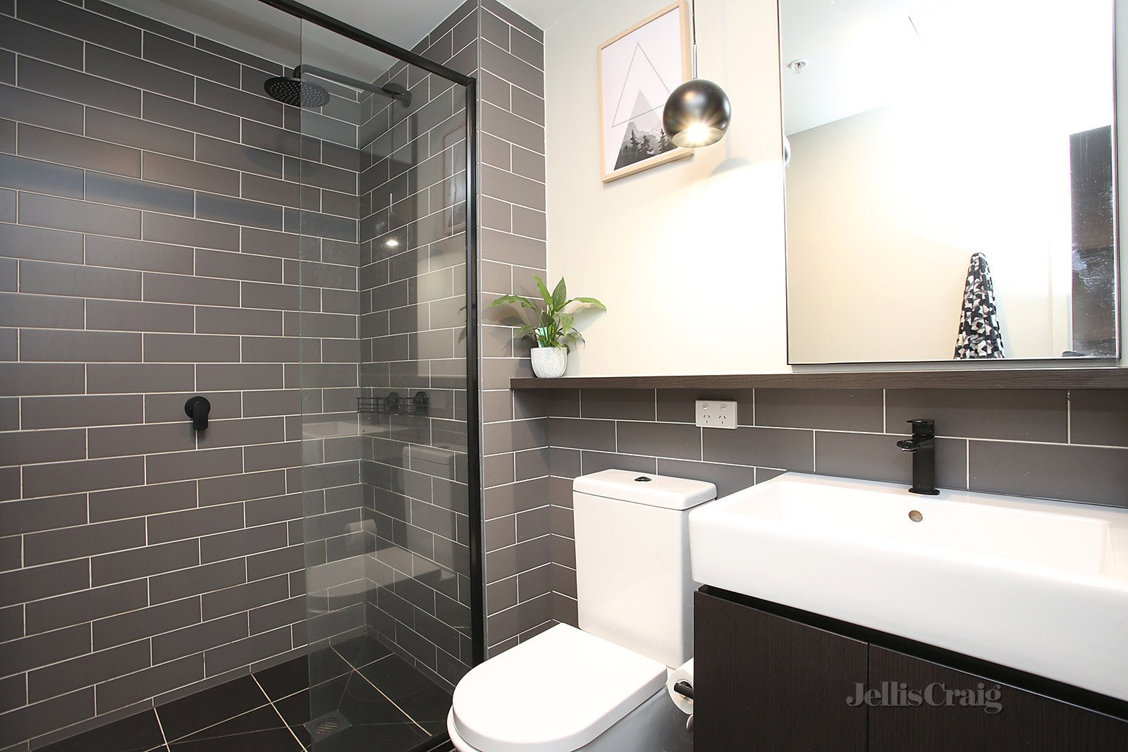111/4-6 Station Street, Moorabbin image 3