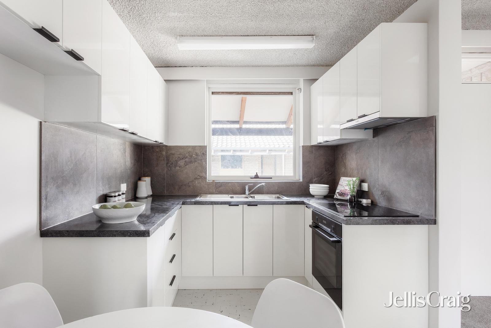 11/14 Grove Road, Hawthorn image 3