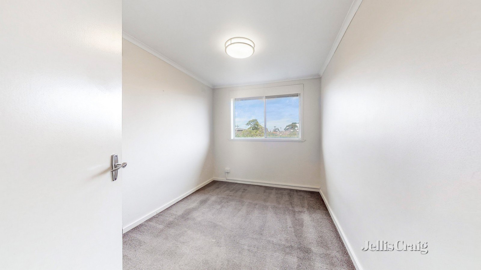 11/15 McKinley Ave, Malvern image 4