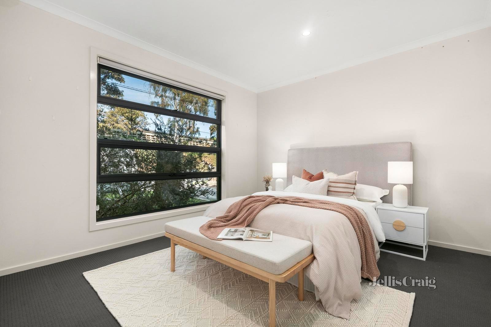 1/115 Wilson Street, Moonee Ponds image 3