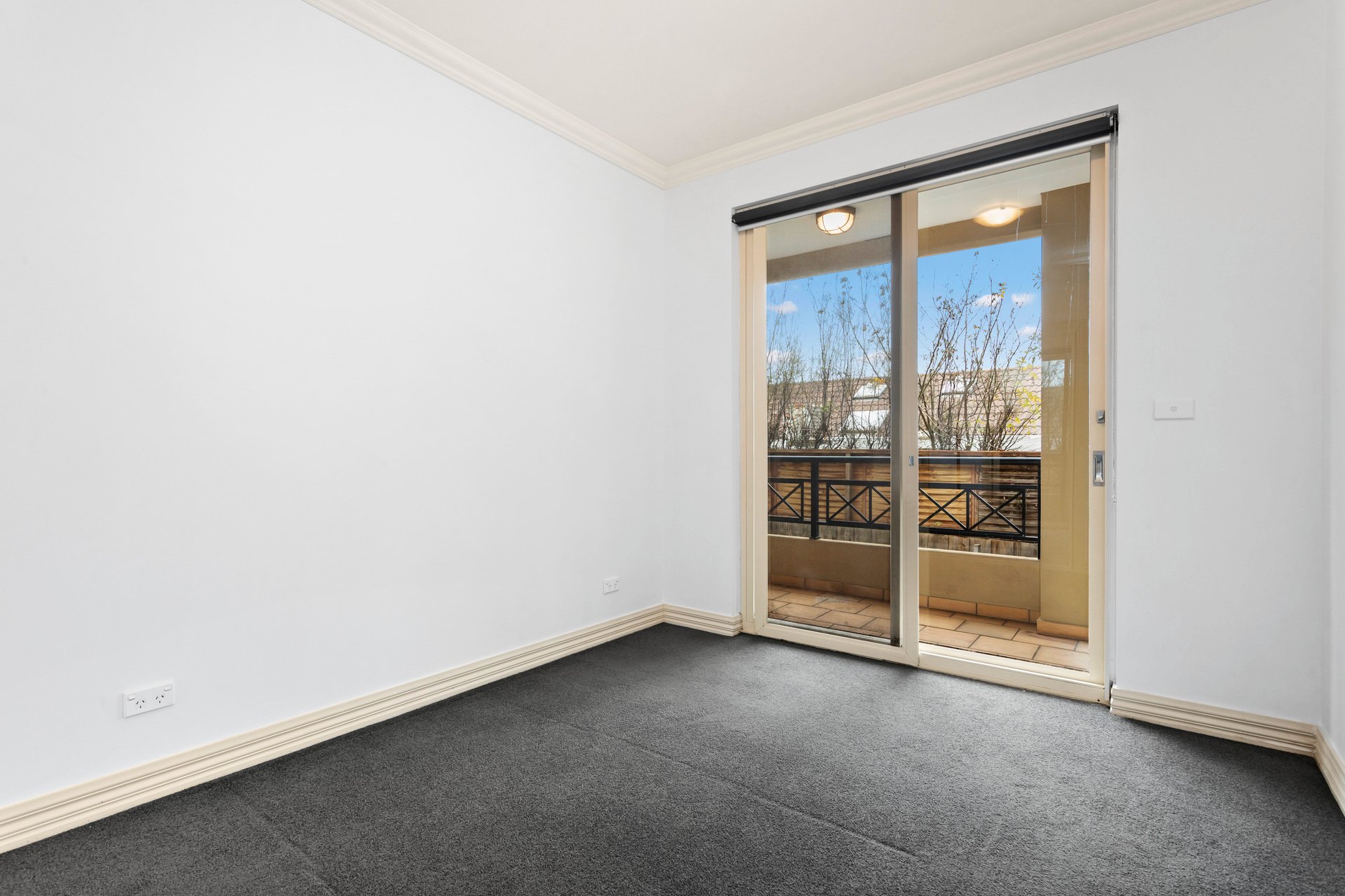 Property Gallery Thumbnail 7