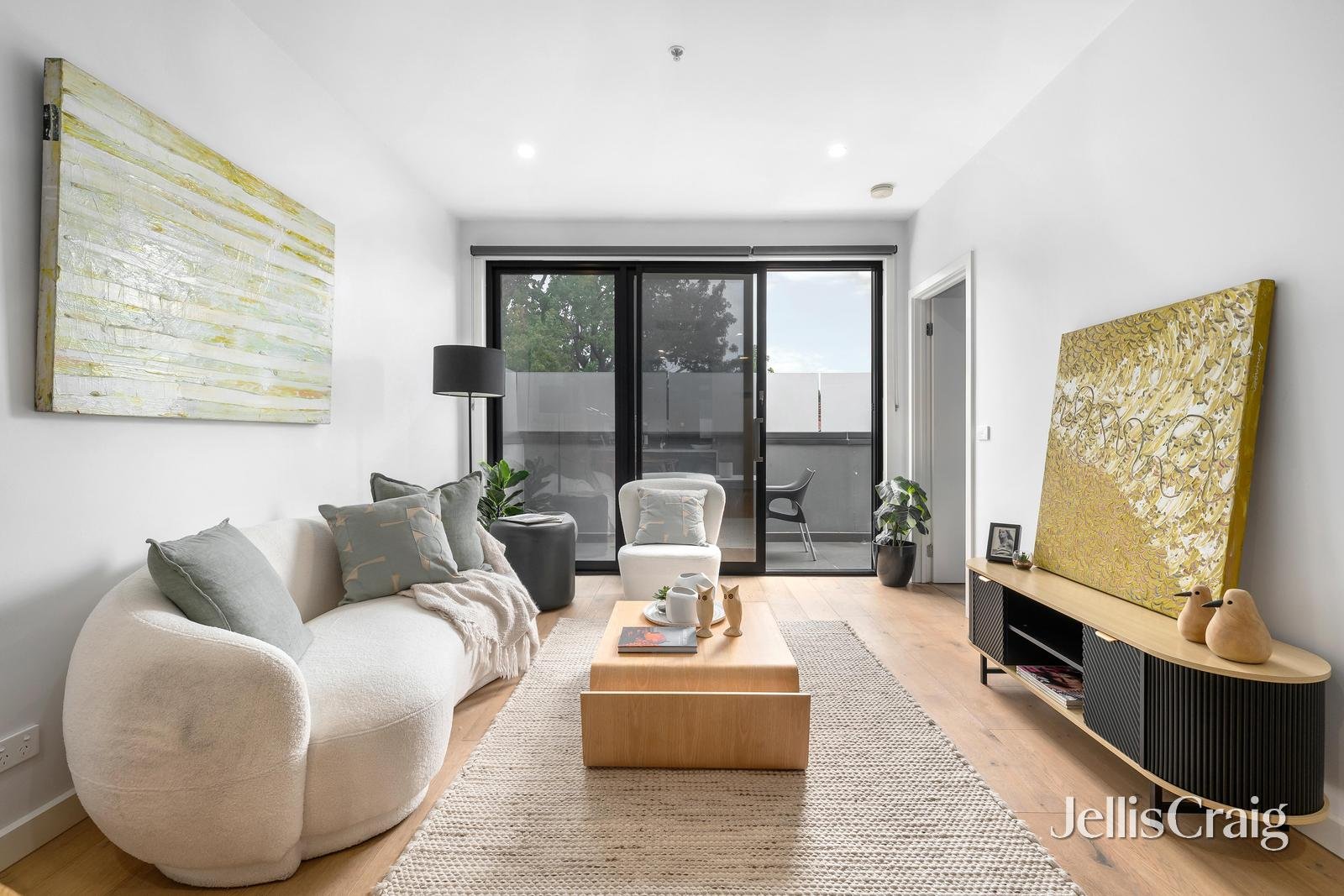 111/56 Harp Road, Kew image 1