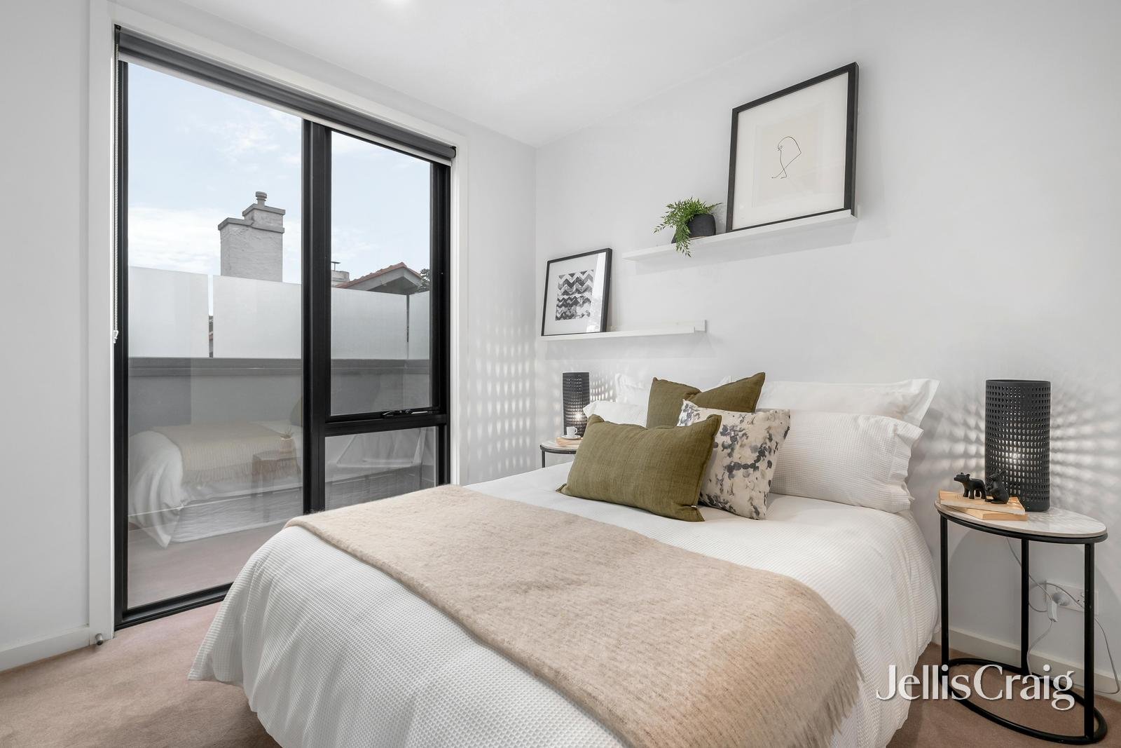 111/56 Harp Road, Kew image 5