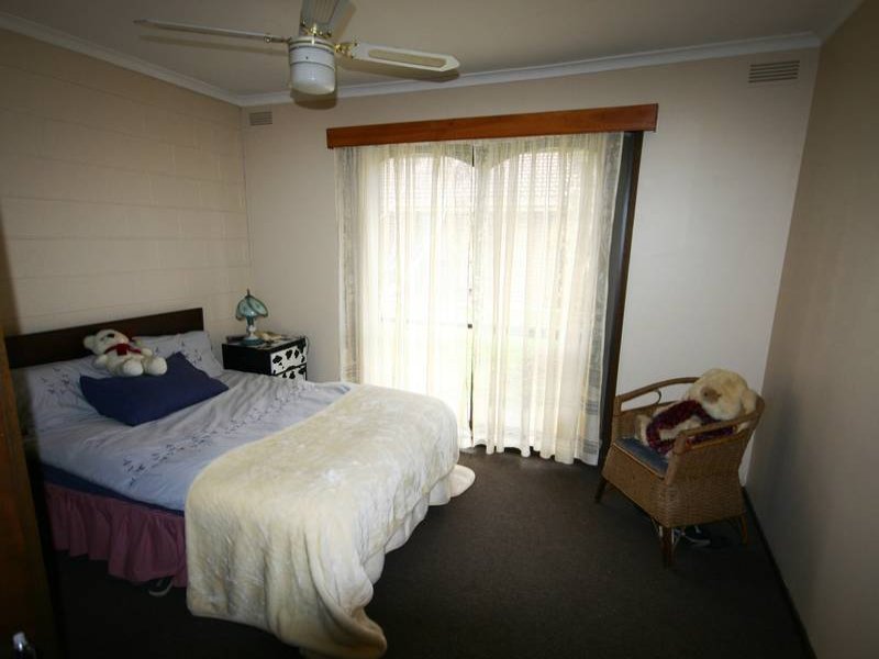 1/1157 Grevillea, Wendouree image 4