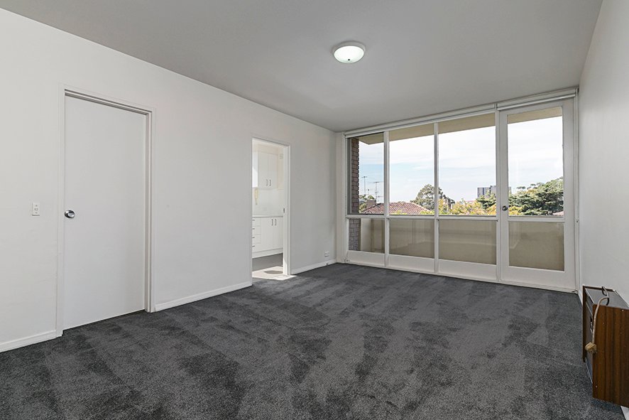 1 / 115A Caroline Street SOUTH YARRA