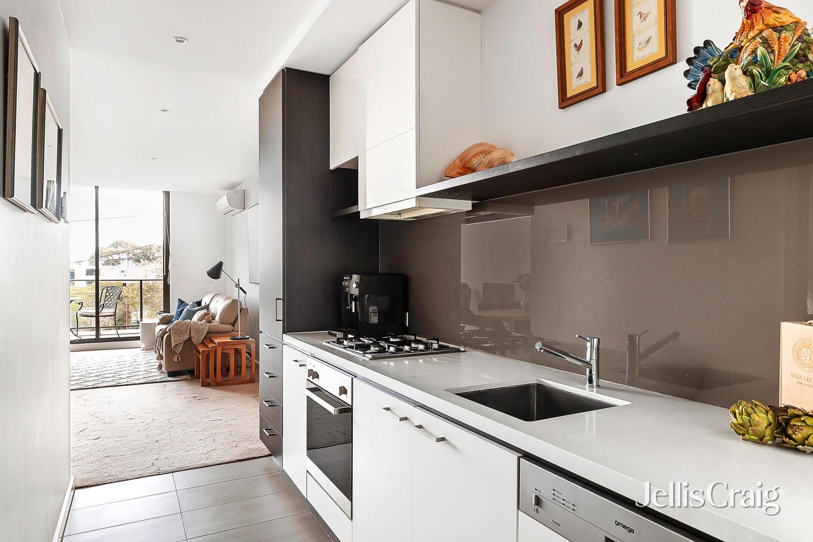 11/16-20 Warleigh Grove, Brighton image 5