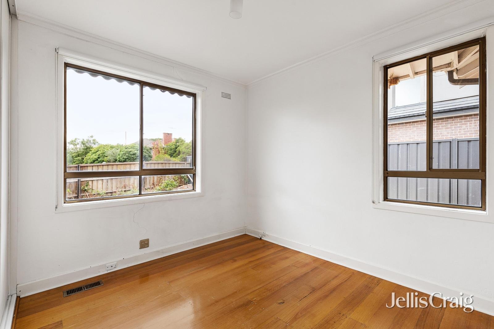 1/116 Belmore Road, Balwyn image 5