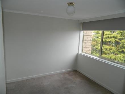 Property Gallery Thumbnail 5