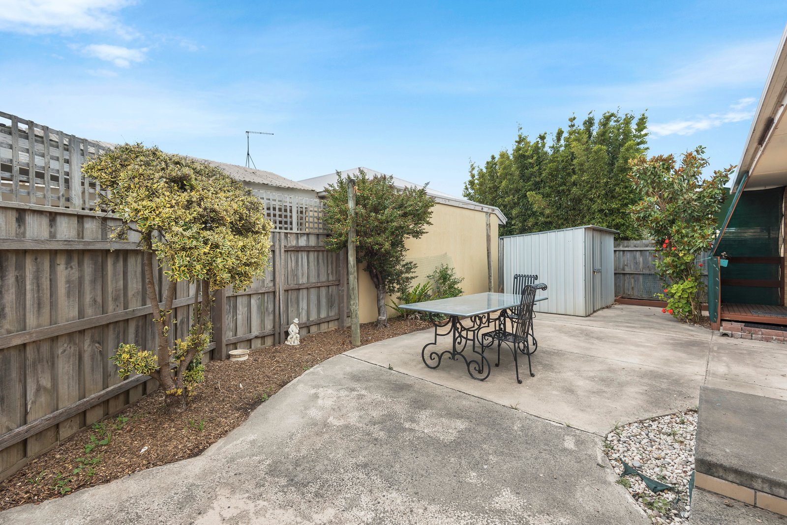 Property Gallery Thumbnail 8