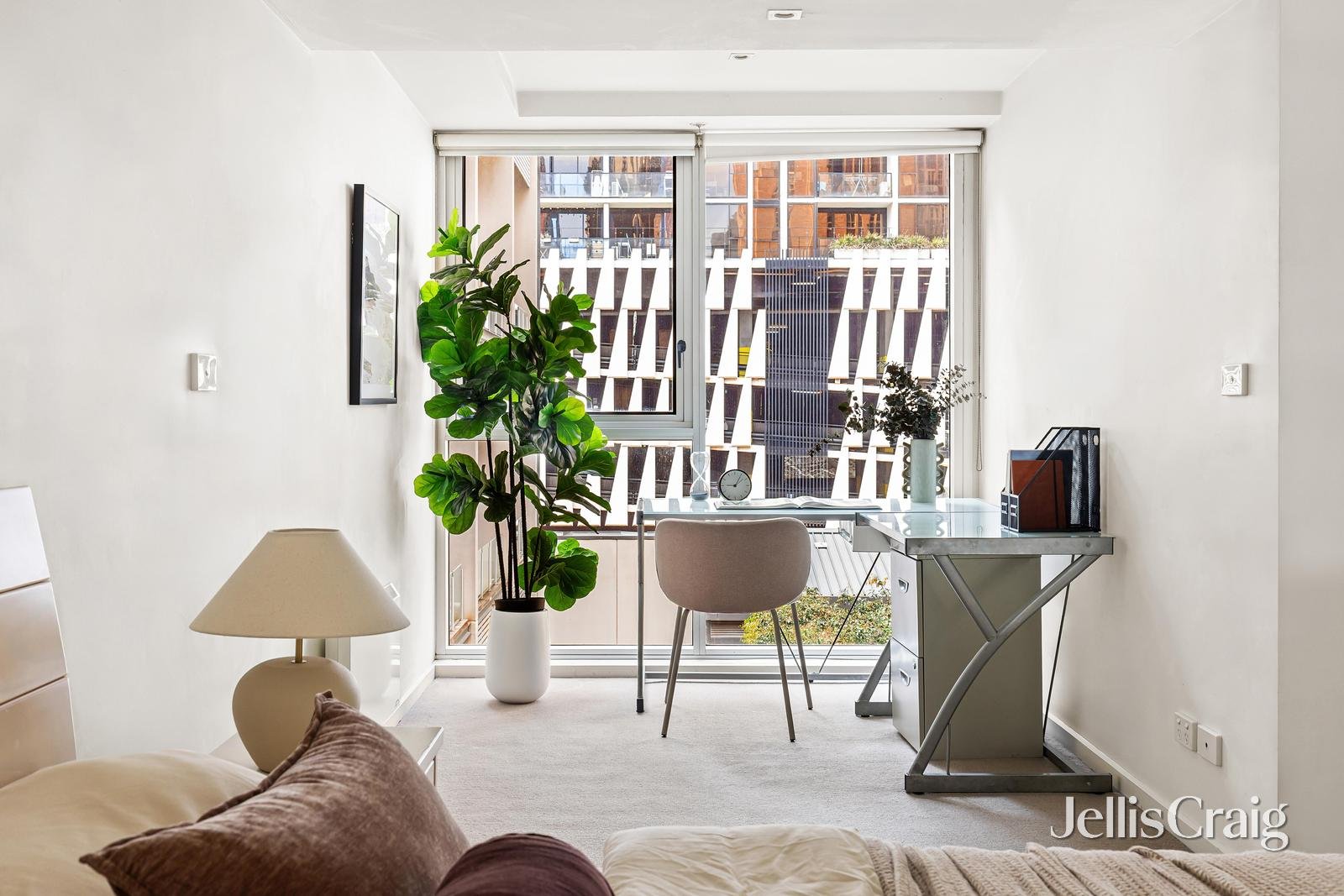 111/61 Mackenzie Street, Melbourne image 9