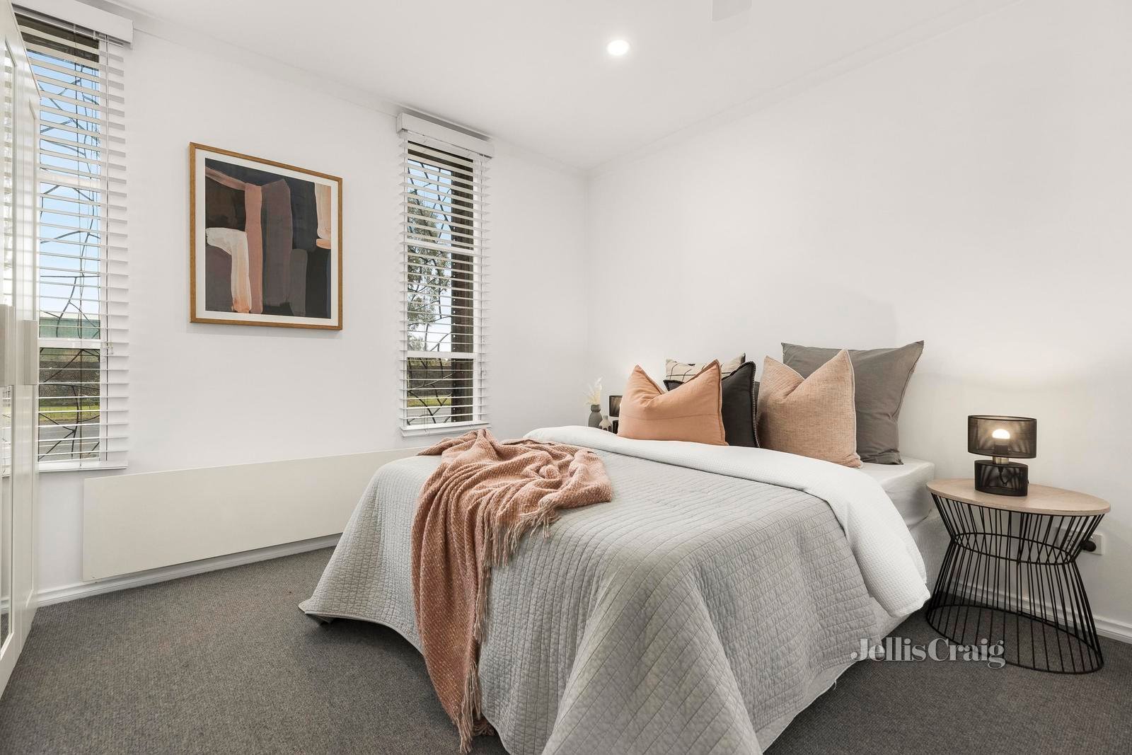 11/162 Stockmans Way, Kensington image 4