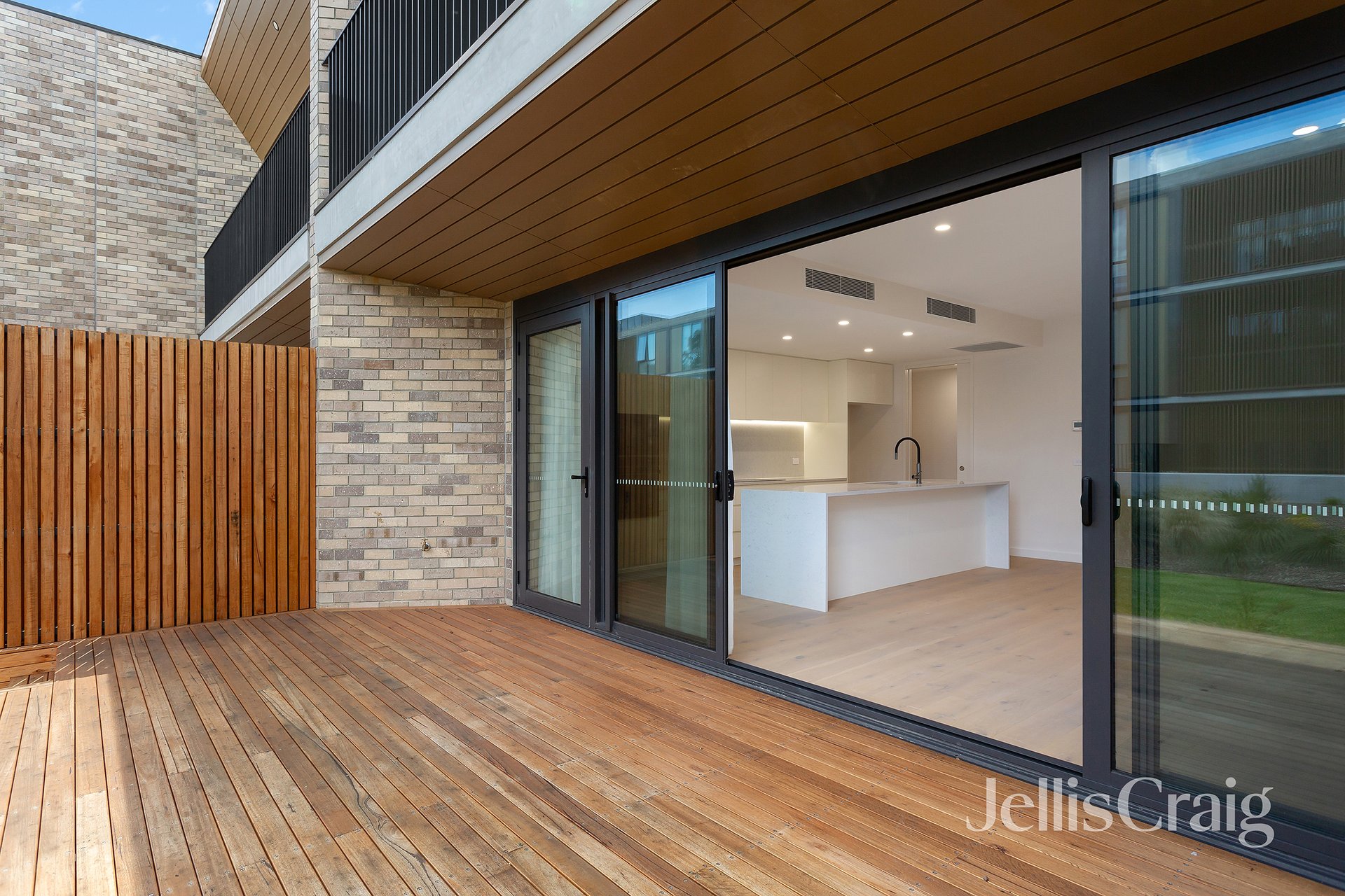 11/17 Cedric Street, Ivanhoe East image 6