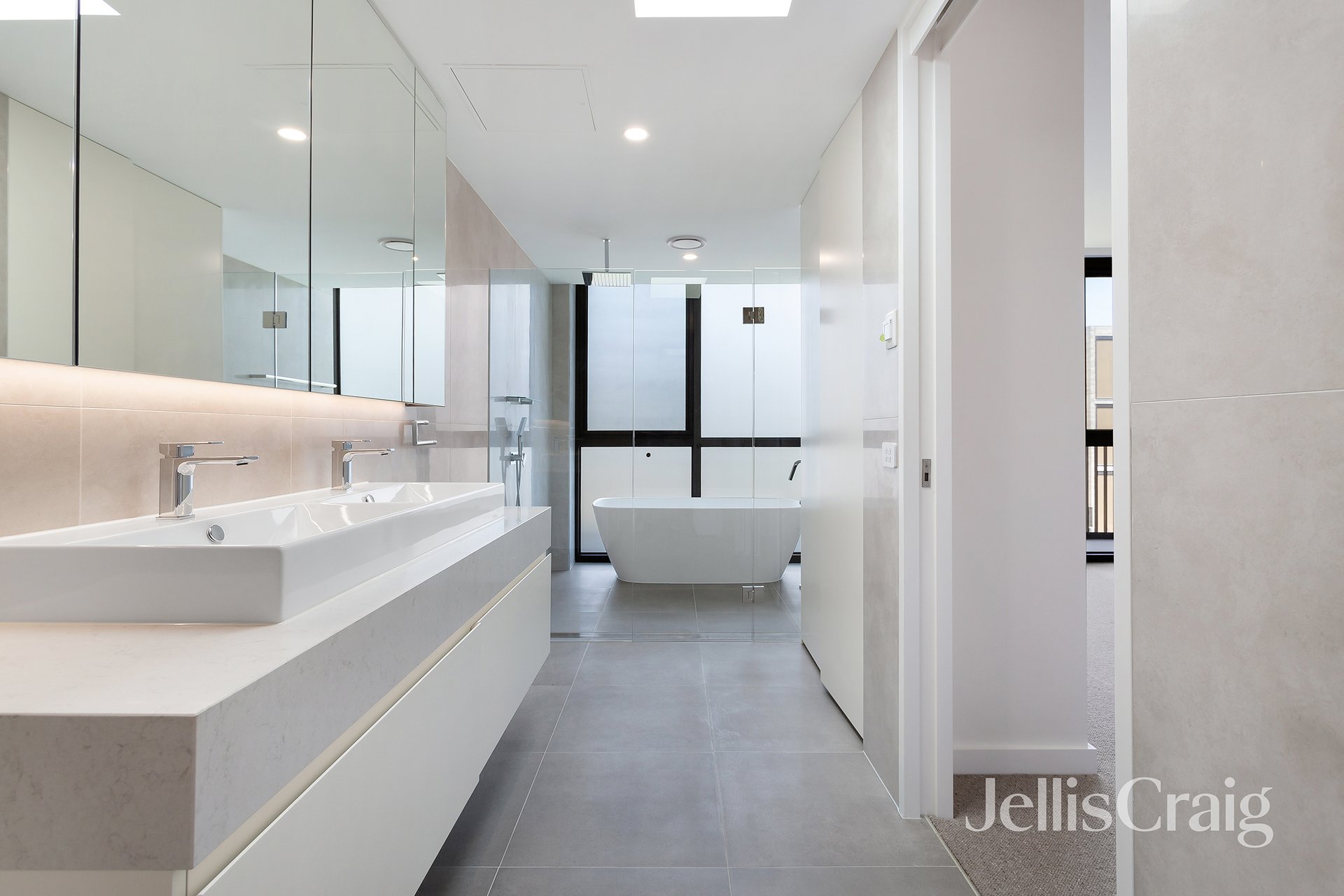 11/17 Cedric Street, Ivanhoe East image 8