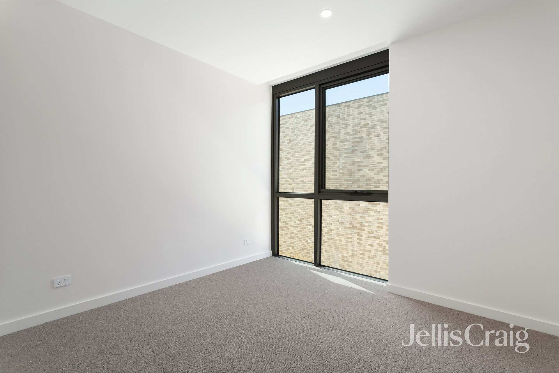 11/17 Cedric Street, Ivanhoe East image 10