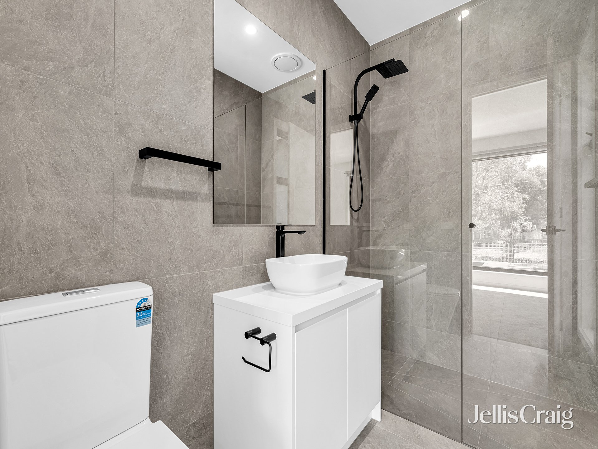 1/117 Coleman Parade, Glen&nbsp;Waverley image 8