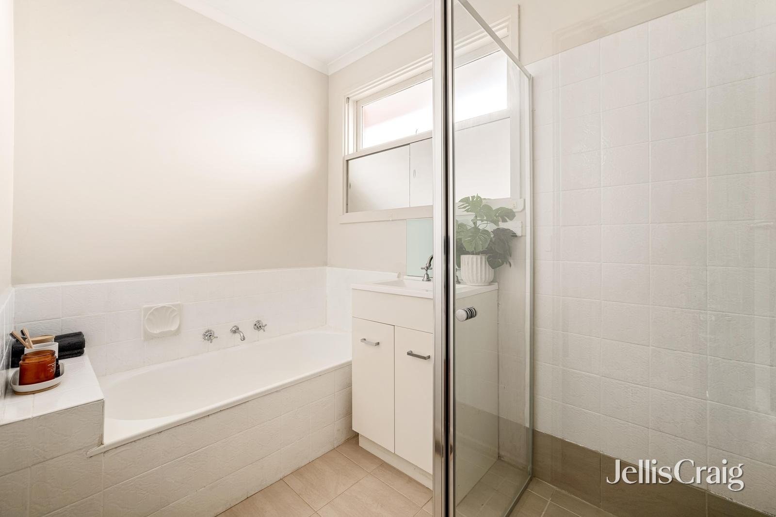 11/18-22 Golden Avenue, Bonbeach image 9