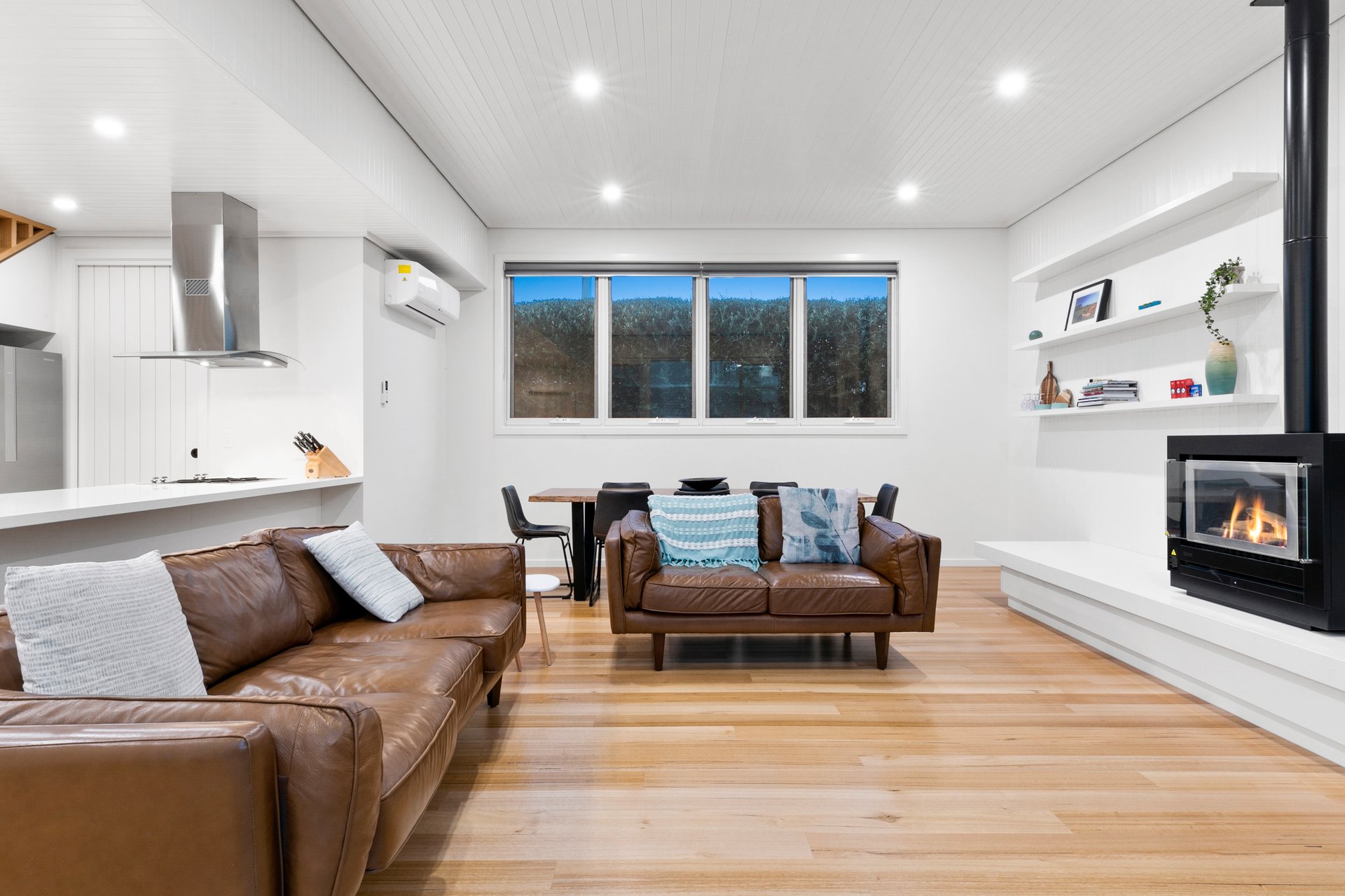 1/119 Hitchcock Avenue, Barwon Heads image 6
