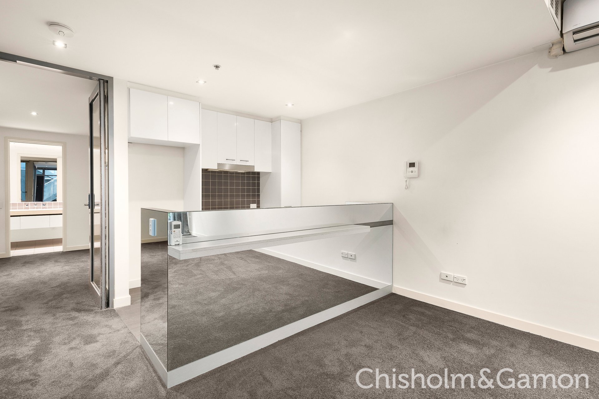 111/91 Dow Street, Port Melbourne image 3