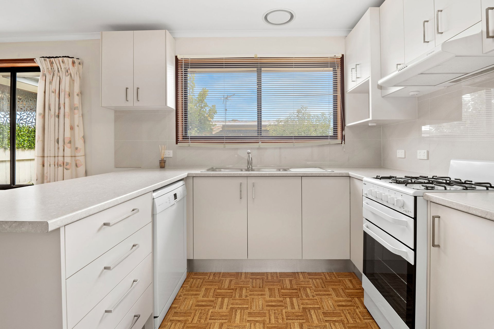 112 Alma Street, Tootgarook image 3