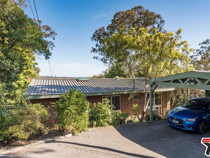 112 Bastow Road, Lilydale image 2