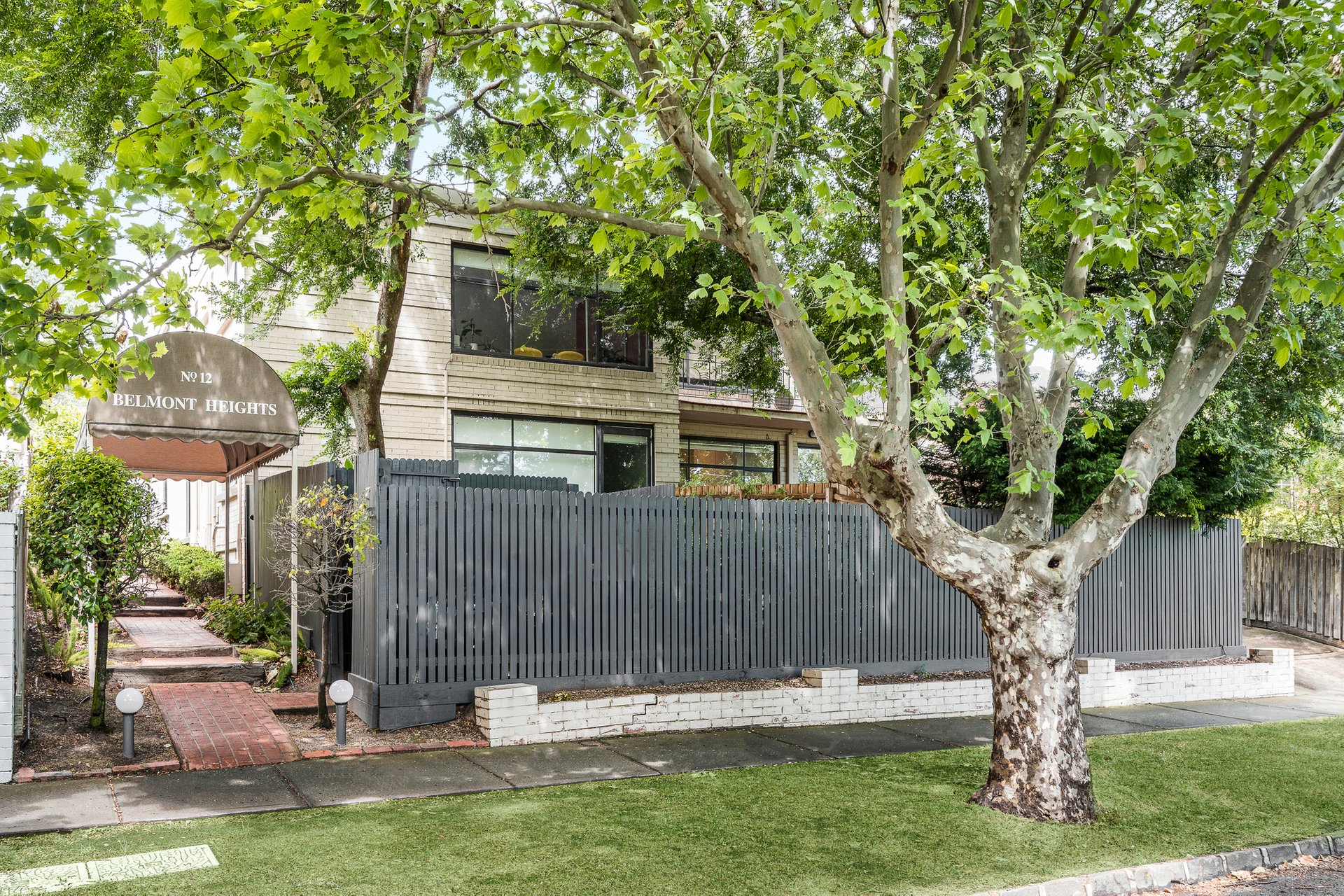 Property Gallery - Main Image