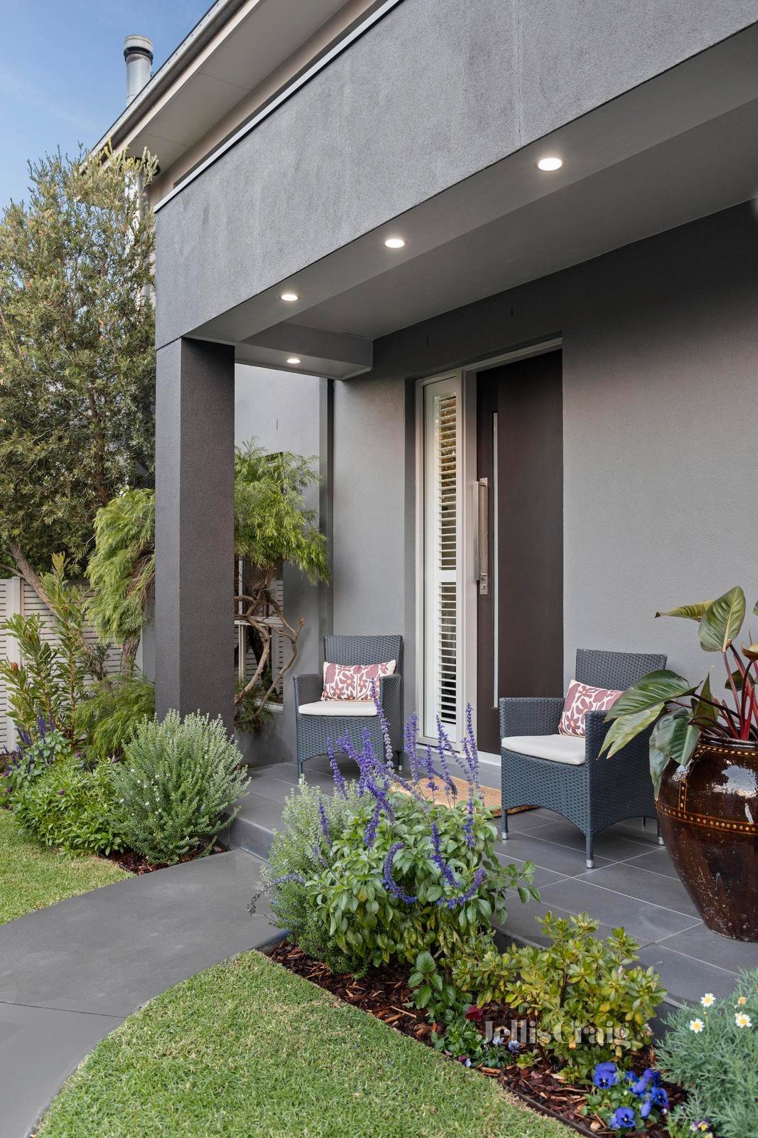 1/12 Beresford Road, Lilydale image 2