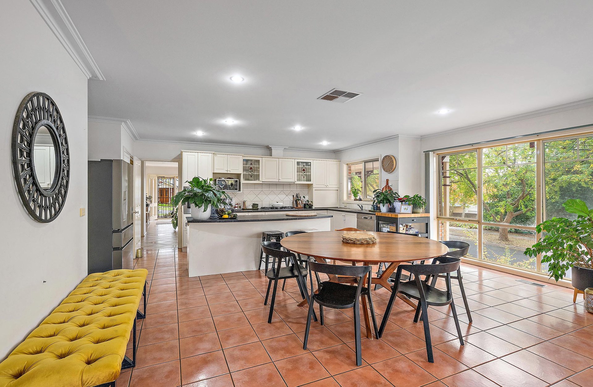 112 Billanook Way, Chirnside Park image 3