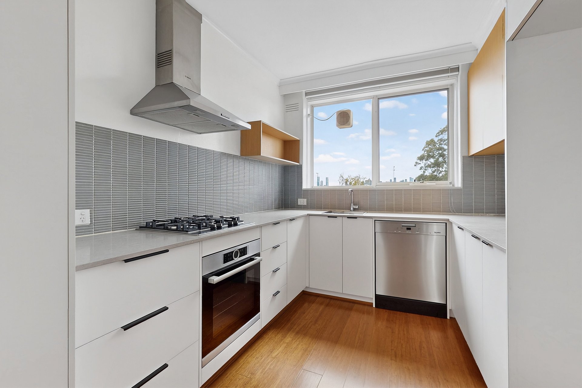 11/2 Calvin Street, Hawthorn image 5