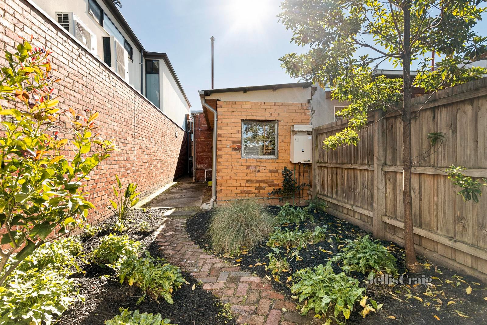 112 Charles Street, Northcote image 8