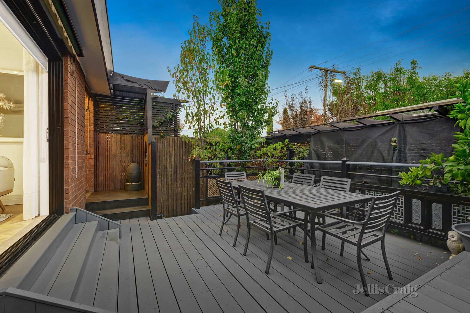 1/12 Dickens Street, Glen Iris image 7