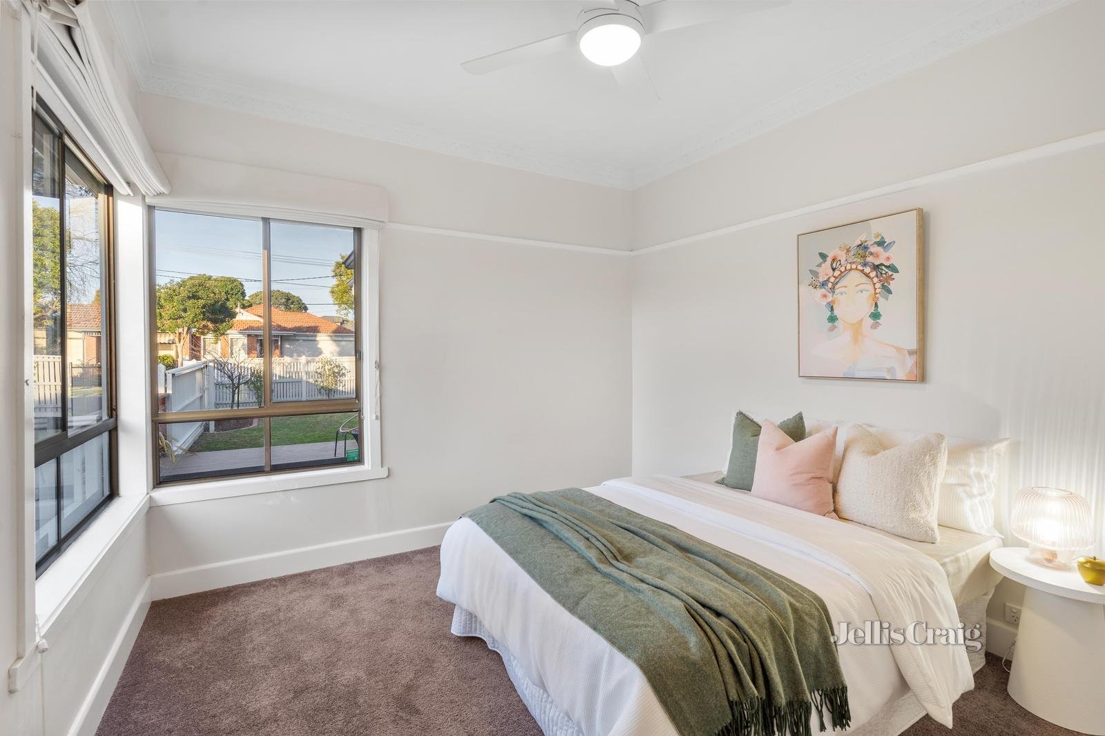 1/12 Donald Street, Blackburn South image 8