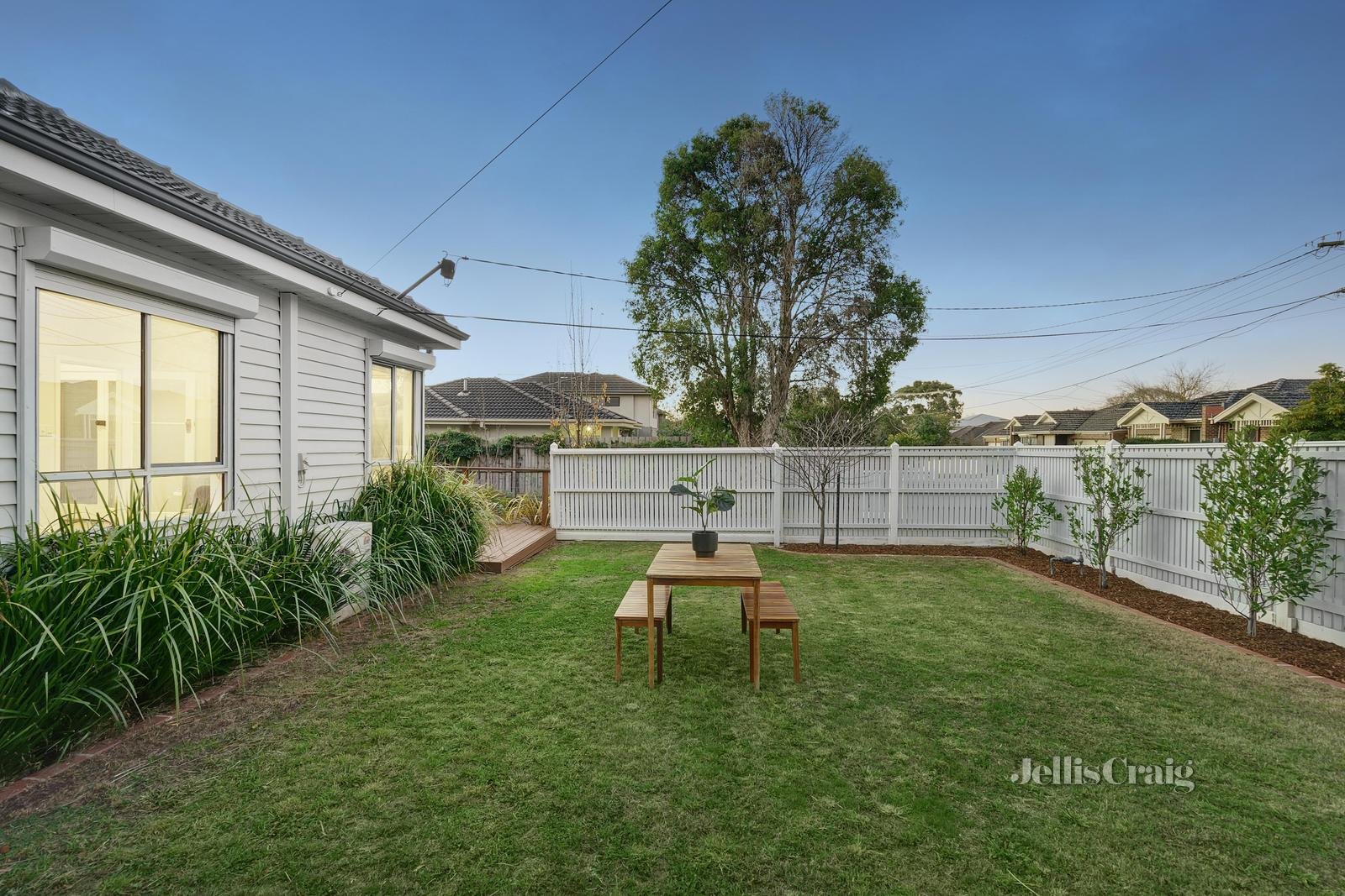 1/12 Donald Street, Blackburn South image 10