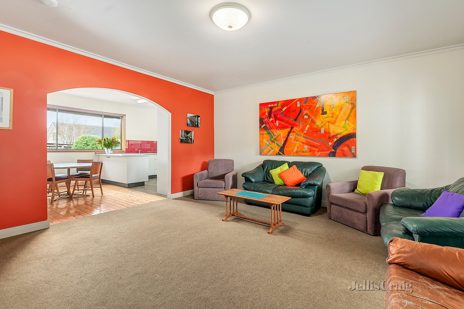 112 Elgar Road, Box Hill South image 3