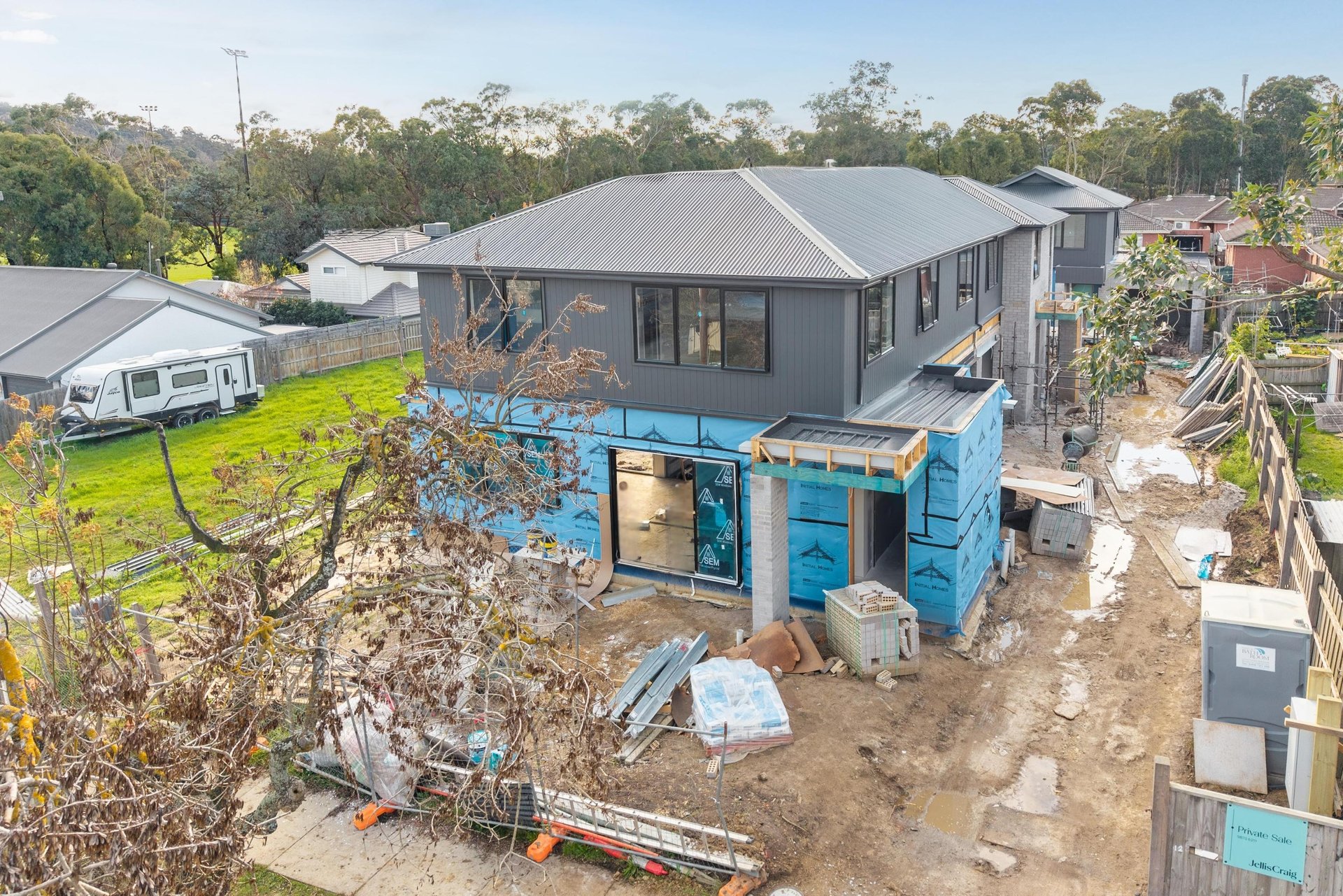 1/12 Emma Road, Croydon image 1