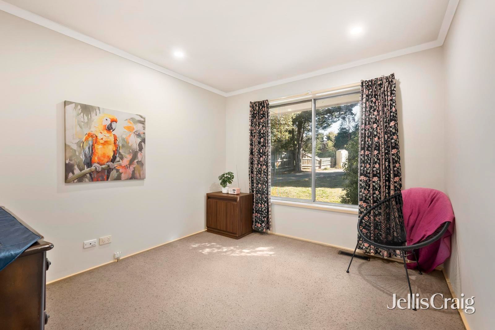1/12 Gary Court, Croydon image 9