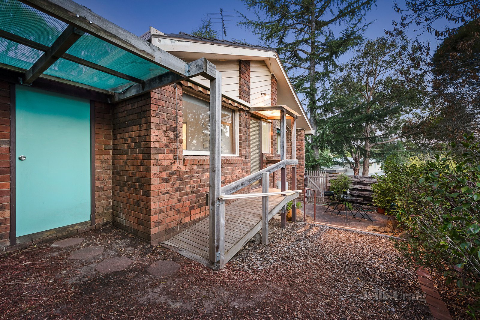 1/12 Hume Street, Greensborough image 8