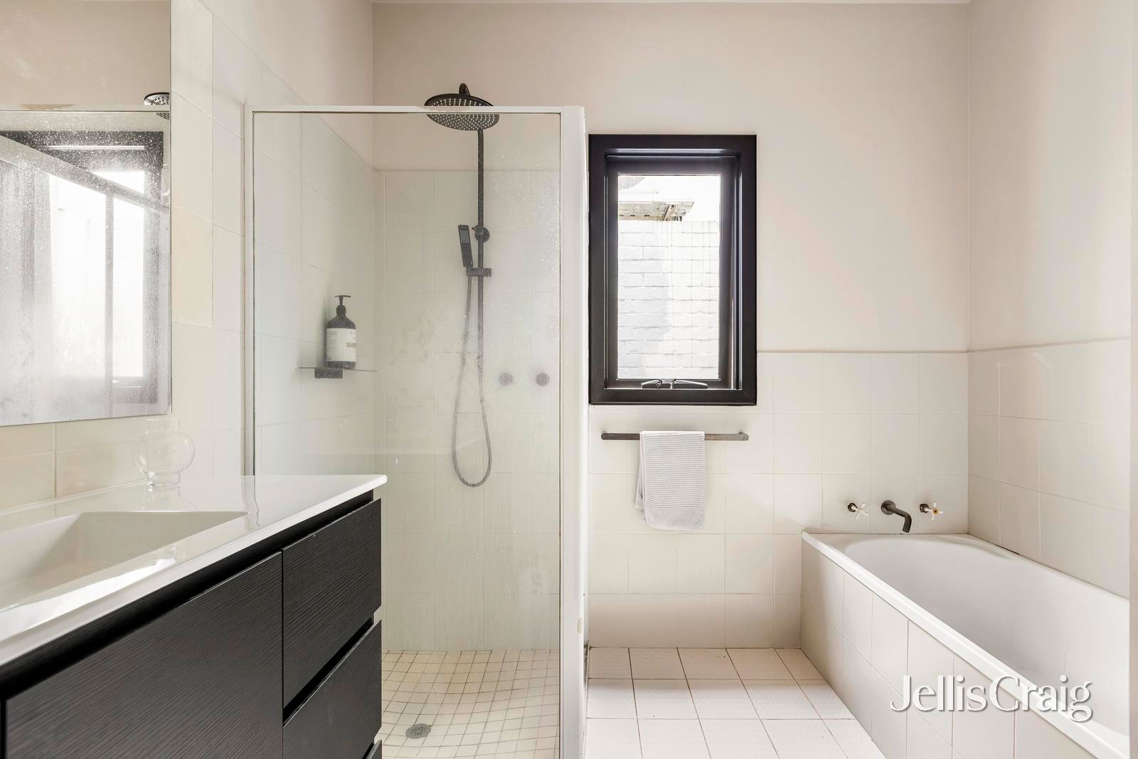 112 Keele Street, Collingwood image 11