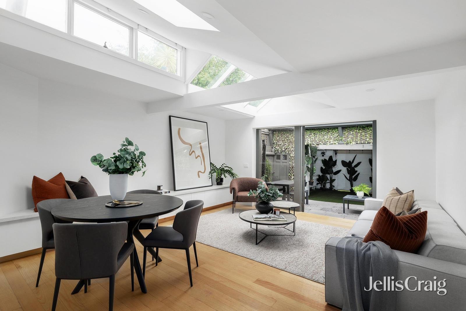 112 Kent Street, Richmond image 2