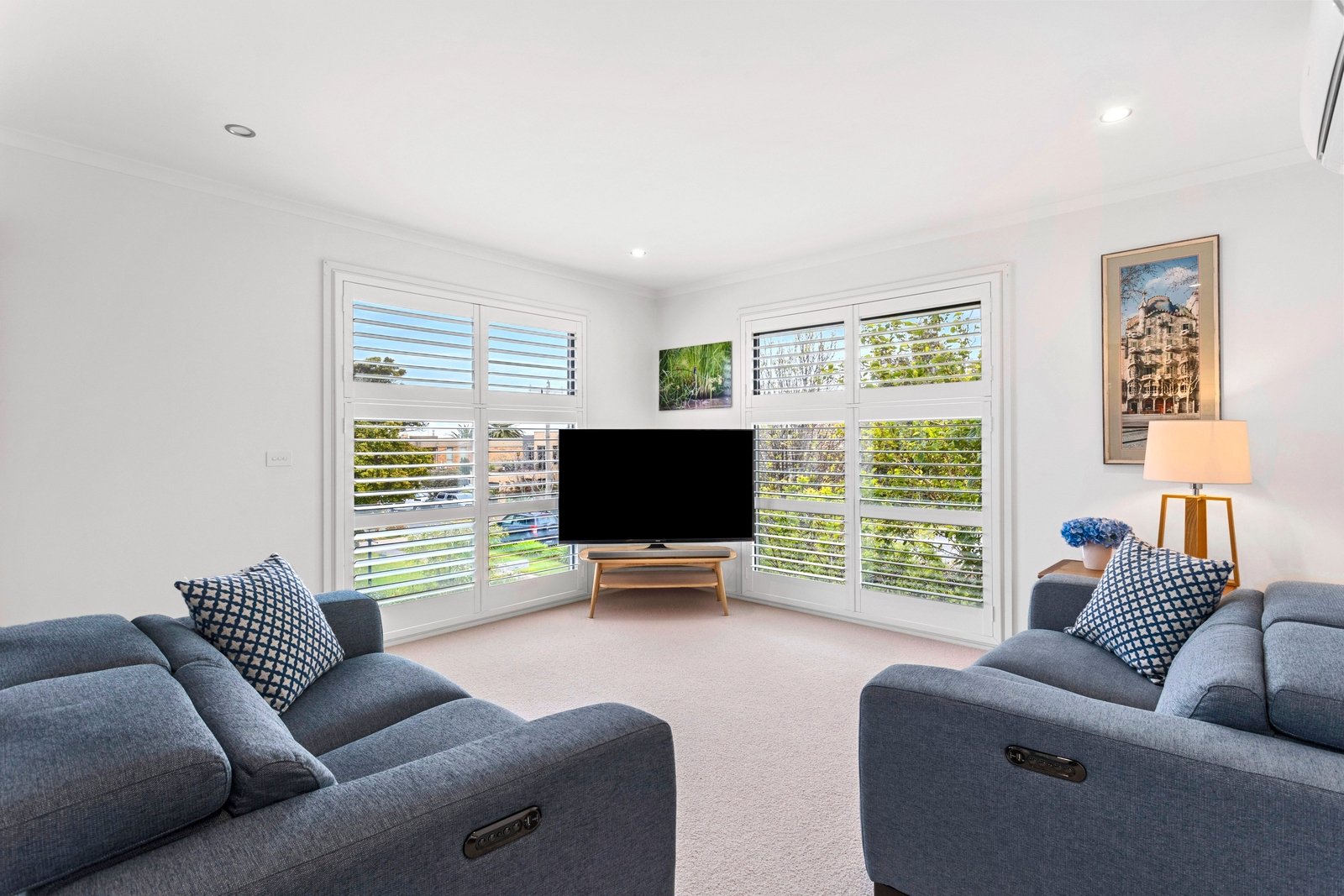 Property Gallery Thumbnail 6